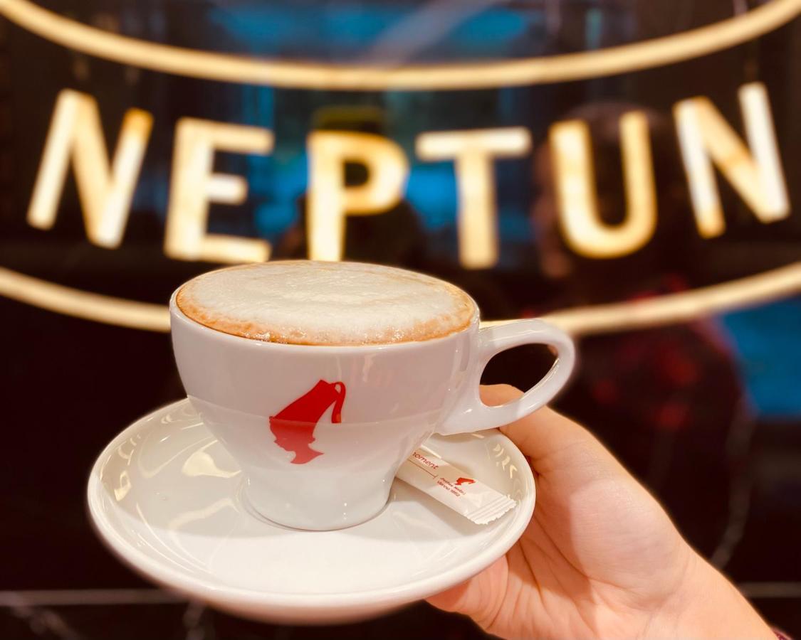 Hotel Neptun Kvariati Zewnętrze zdjęcie