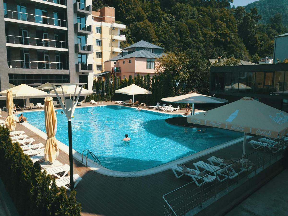 Hotel Neptun Kvariati Zewnętrze zdjęcie